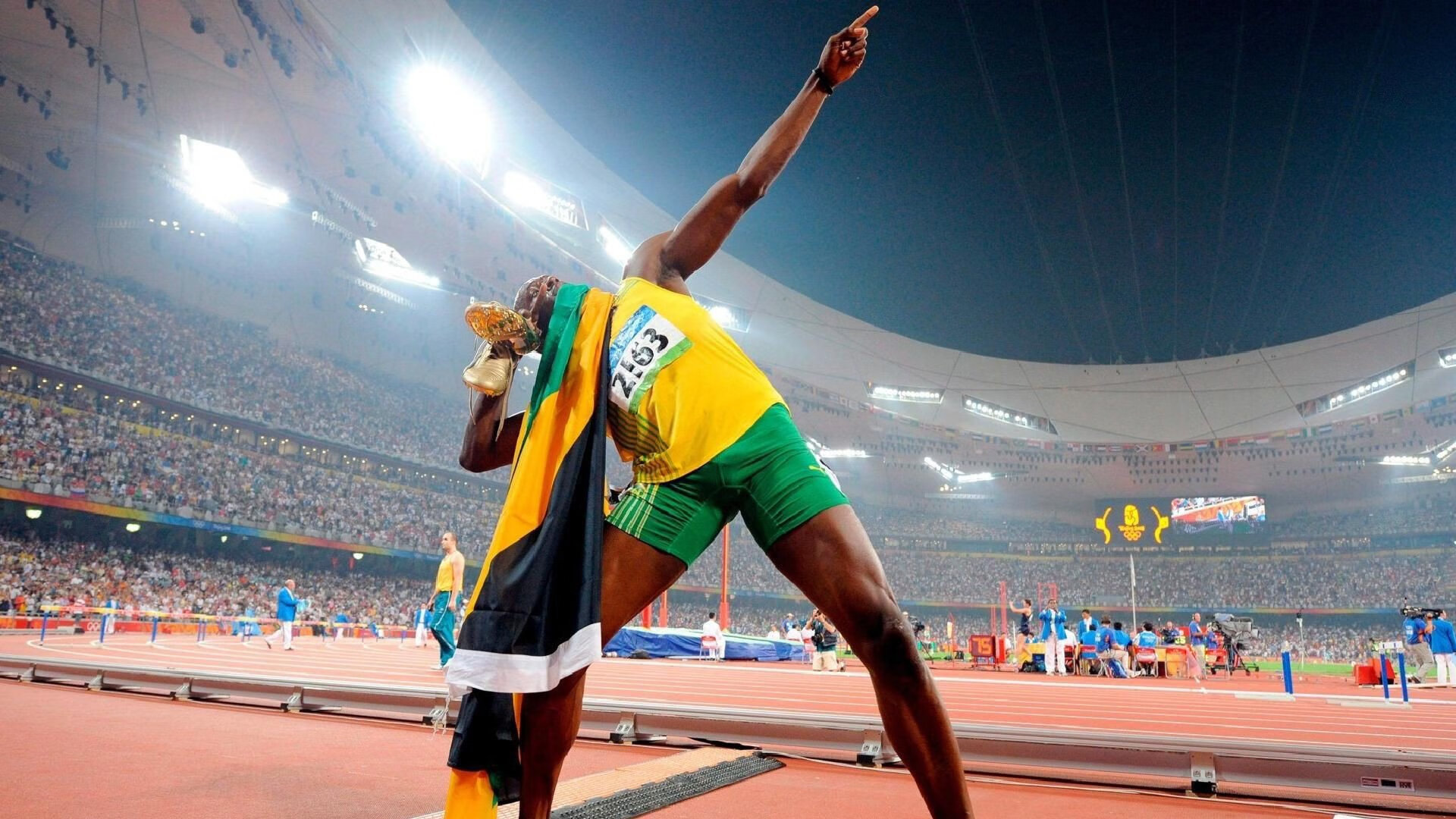 巅峰对决！新生代飞人闪耀扣篮大赛，创意与力量引爆全场